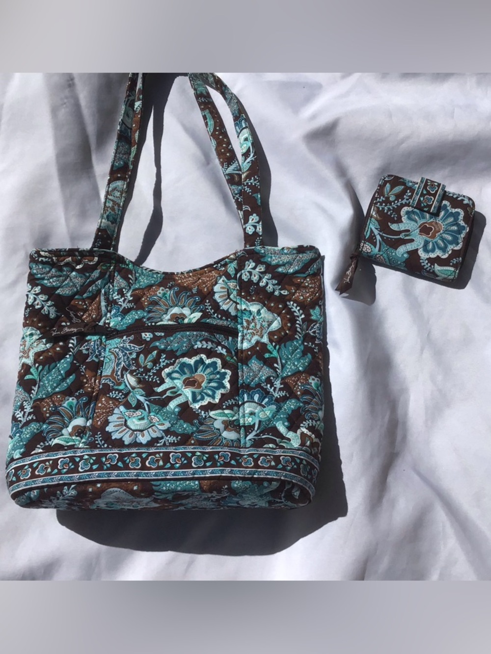 Vera Bradley Satchel & Matching Wallet in Like New Condition!